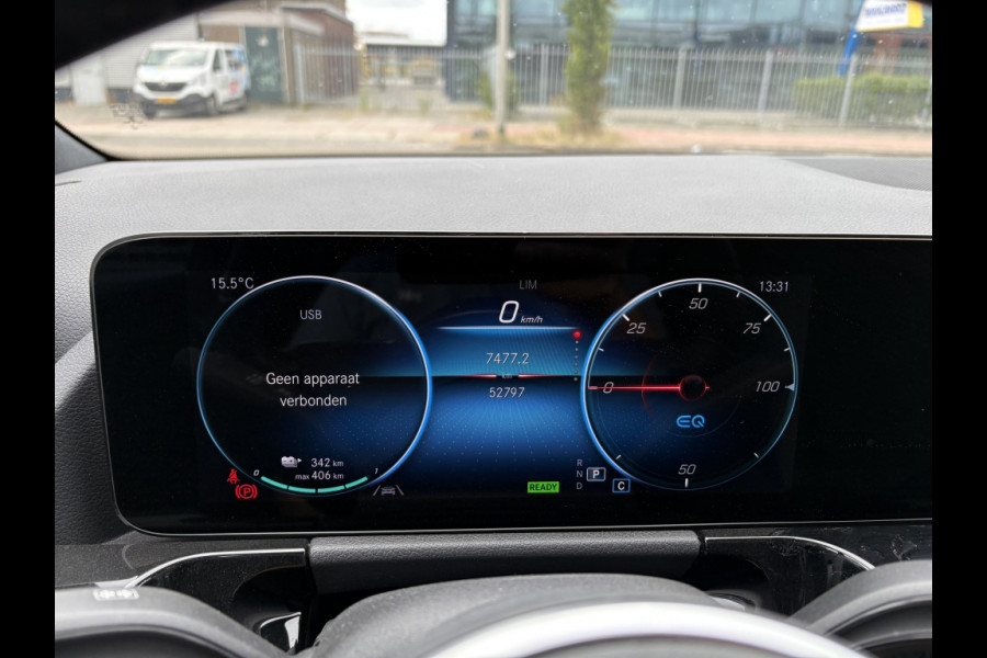 Mercedes-Benz EQA 250 Business Solution Luxery