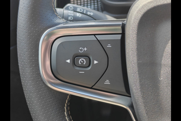 Volvo XC40 P8 AWD 408PK R-Design | SoH 91% | BLIS | PDC V+A | Elektr. Kofferklep | Stoel/Stuur verwarm. | Camera Achter | Carplay |