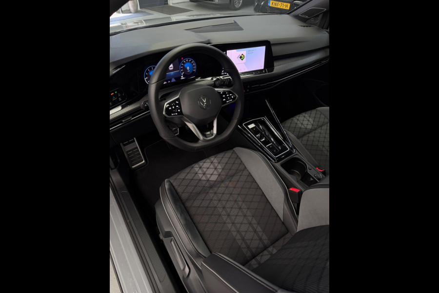 Volkswagen Golf Variant 1.5 eTSI 3x R-Line CarPlay Panorama Camera