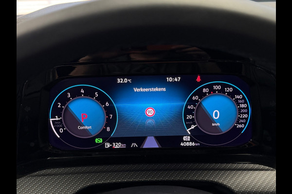 Volkswagen Golf Variant 1.5 eTSI 3x R-Line CarPlay Panorama Camera