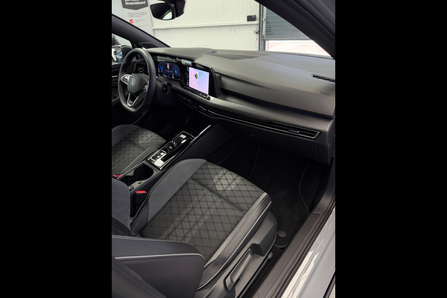 Volkswagen Golf Variant 1.5 eTSI 3x R-Line CarPlay Panorama Camera