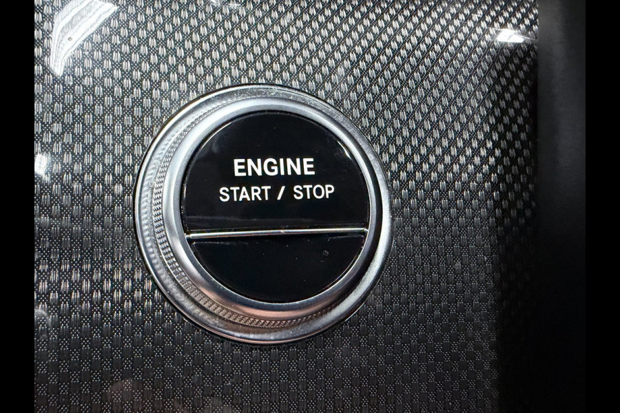 Mercedes-Benz C-Klasse Estate 300 e AMG Line PANO/BURMESTER/H-UP/DAB/360CAM/STOEL-M+KOELING/SFEERVERL/V-COCKPIT///