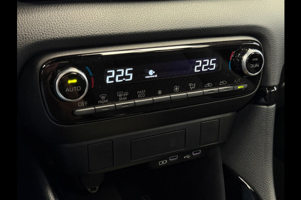 Toyota Yaris 1.5 Hybrid 130 Premiere Edition Panorama CarPlay
