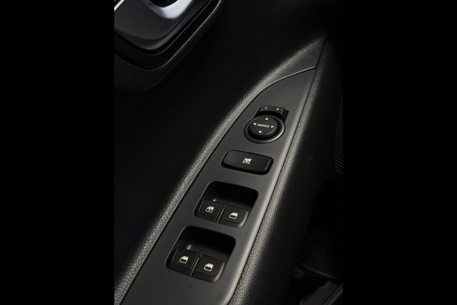 Kia Stonic 1.0 T-GDi MHEV DynamicLine Carplay Camera