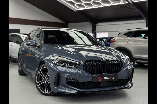 BMW 1-serie 120i M-Pakket CarPlay Camera