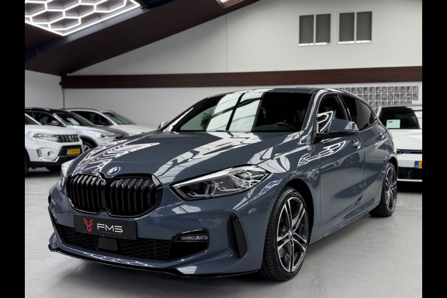 BMW 1-serie 120i M-Pakket CarPlay Camera