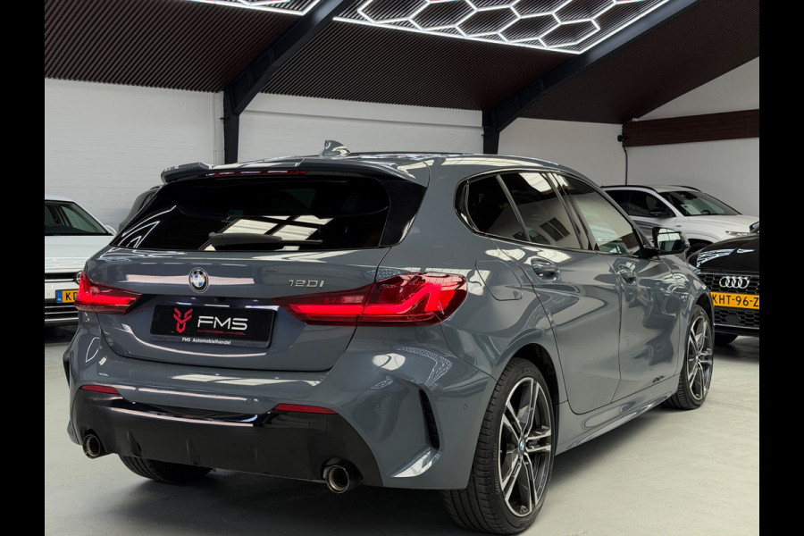 BMW 1-serie 120i M-Pakket CarPlay Camera