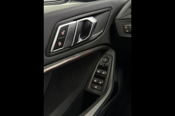 BMW 1-serie 120i M-Pakket CarPlay Camera