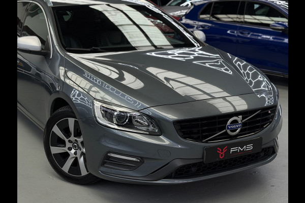 Volvo V60 2.0 T4 R-Design Camera Schuifdak Trekhaak