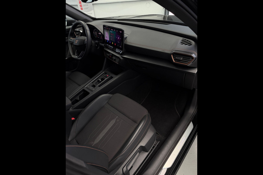 CUPRA Formentor 1.4 e-Hybrid VZ 245pk Performance CarPlay 360 Camera