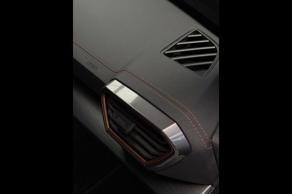 CUPRA Formentor 1.4 e-Hybrid VZ 245pk Performance CarPlay 360 Camera