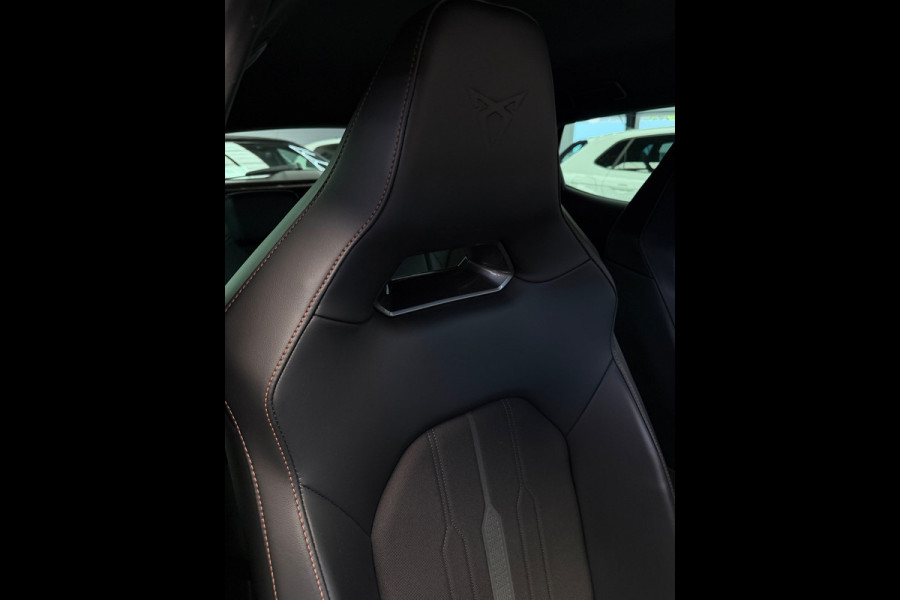 CUPRA Formentor 1.4 e-Hybrid VZ 245pk Performance CarPlay 360 Camera