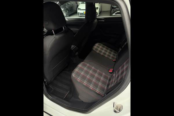 Volkswagen Polo 2.0 TSI GTI CarPlay Camera