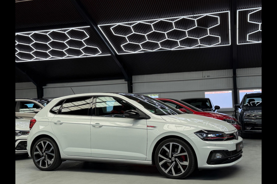 Volkswagen Polo 2.0 TSI GTI CarPlay Camera