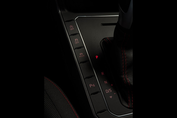 Volkswagen Polo 2.0 TSI GTI CarPlay Camera