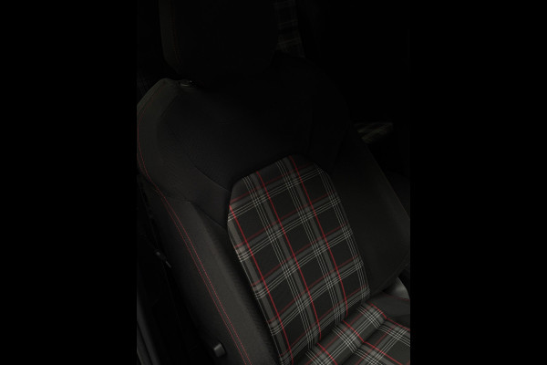Volkswagen Polo 2.0 TSI GTI CarPlay Camera