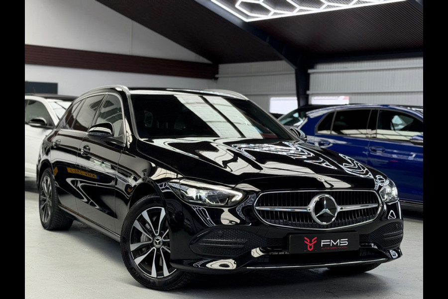 Mercedes-Benz C-Klasse Estate 300 e Luxury Line Camera CarPlay BTW
