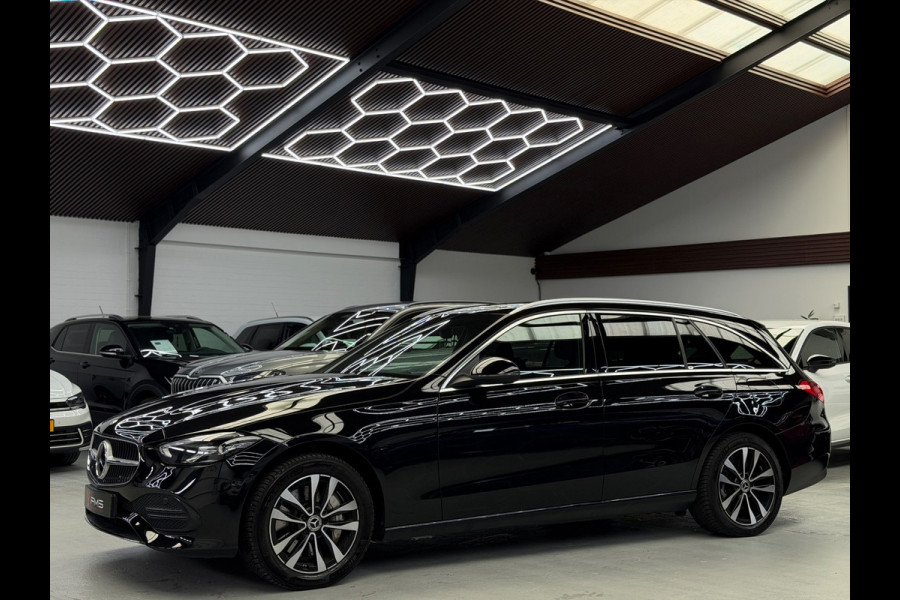 Mercedes-Benz C-Klasse Estate 300 e Luxury Line Camera CarPlay BTW