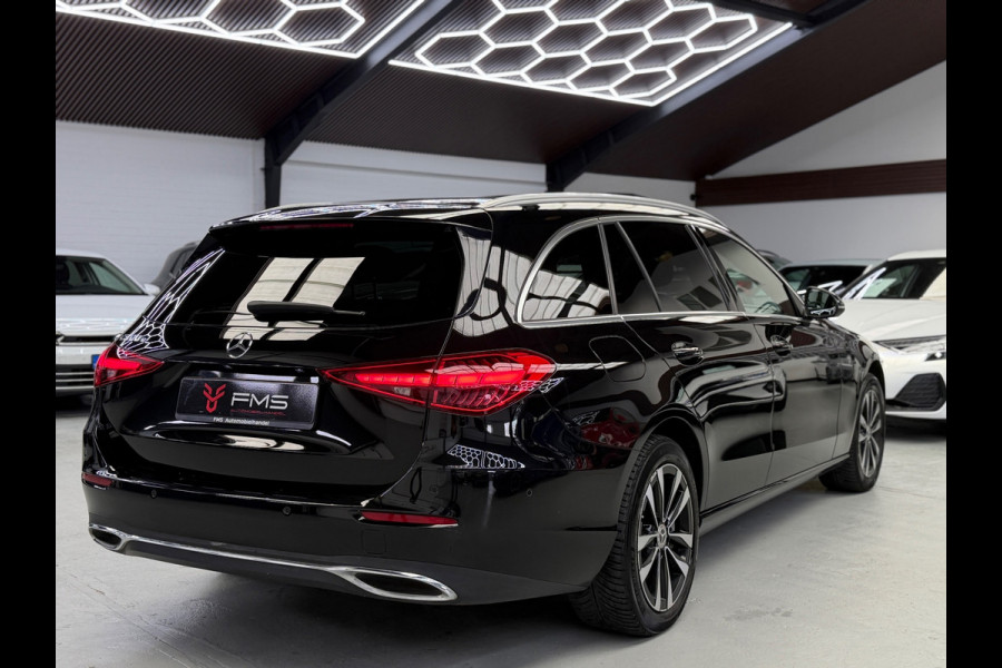 Mercedes-Benz C-Klasse Estate 300 e Luxury Line Camera CarPlay BTW