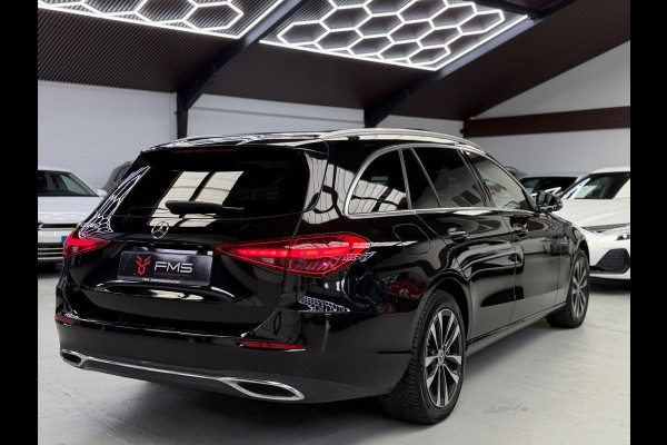 Mercedes-Benz C-Klasse Estate 300 e Luxury Line Camera CarPlay BTW