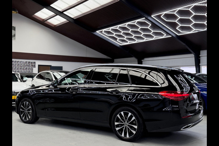 Mercedes-Benz C-Klasse Estate 300 e Luxury Line Camera CarPlay BTW