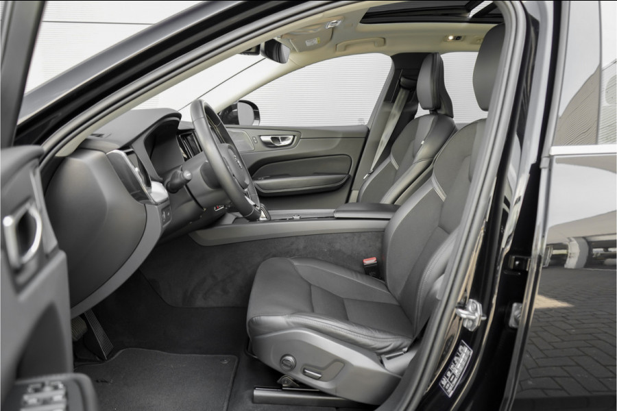 Volvo XC60 2.0 B5 Momentum Pro ACC HUD Pano Elek Trekhaak Ori NL 1e Eig