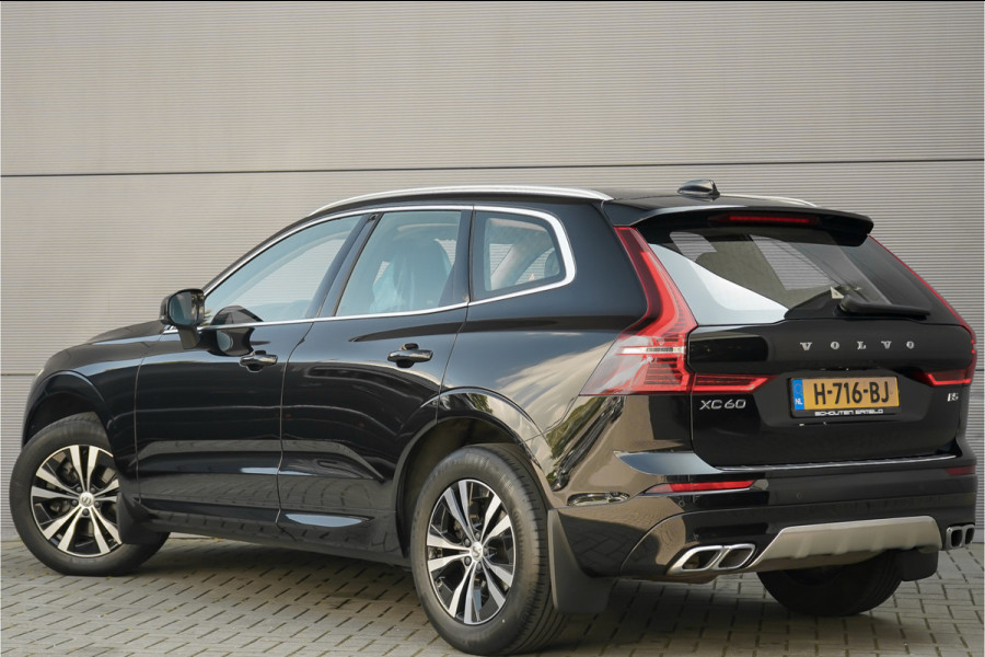 Volvo XC60 2.0 B5 Momentum Pro ACC HUD Pano Elek Trekhaak Ori NL 1e Eig