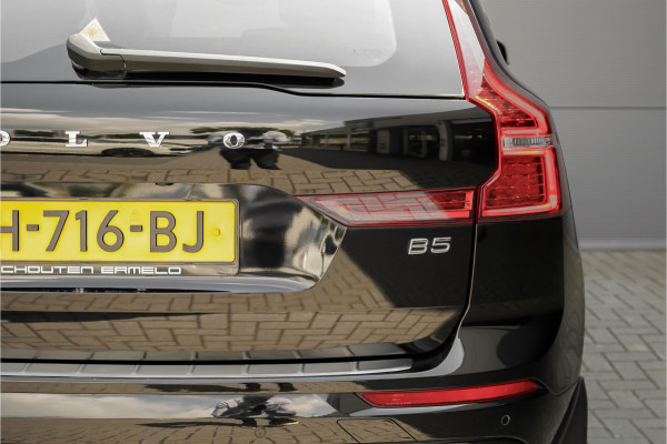 Volvo XC60 2.0 B5 Momentum Pro ACC HUD Pano Elek Trekhaak Ori NL 1e Eig