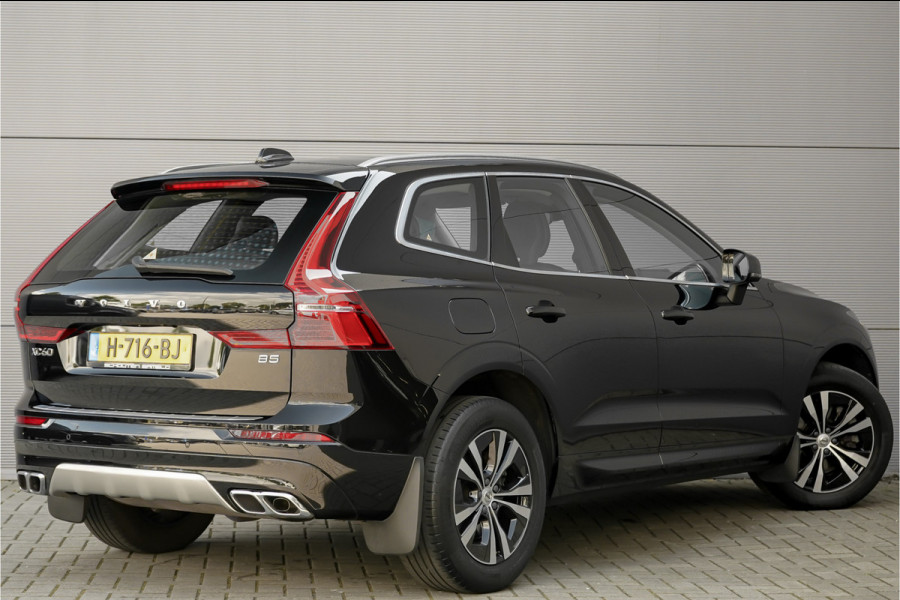 Volvo XC60 2.0 B5 Momentum Pro ACC HUD Pano Elek Trekhaak Ori NL 1e Eig