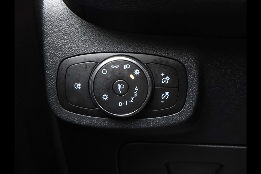Ford Fiesta 1.0 EcoBoost Hybrid Titanium (APPLECARPLAY,NAVI SPORTSTOELEN,LED,CRUISE,AIRCO,SPORTPAKKET,NETTESTAAT)
