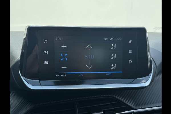 Peugeot 208 1.2 PureTech Allure | 100pk! | Rijklaar geleverd incl onderhoudsbeurt en 12 maanden BOVAG garantie! |