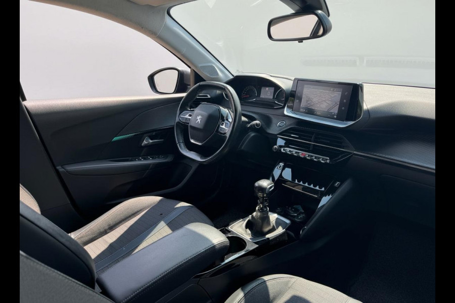 Peugeot 208 1.2 PureTech Allure | 100pk! | Rijklaar geleverd incl onderhoudsbeurt en 12 maanden BOVAG garantie! |