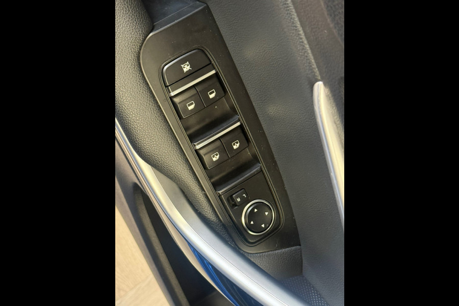 Kia Ceed 1.4 T-GDi DynamicLine AUT 140PK NAVI CRUISE CLIMATE CONTROL CAMERA CARPLAY PDC
