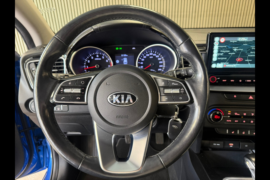 Kia Ceed 1.4 T-GDi DynamicLine AUT 140PK NAVI CRUISE CLIMATE CONTROL CAMERA CARPLAY PDC