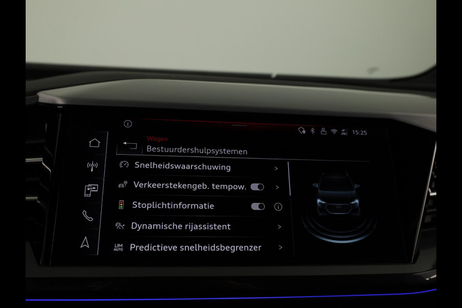 Audi Q4 e-tron 45 quattro S Edition Competition 82 kWh 286pk | Glazen panoramadak | Optiekpakket zwart plus | Assistentiepakket plus | Q4 E-Tron Stylingpakket