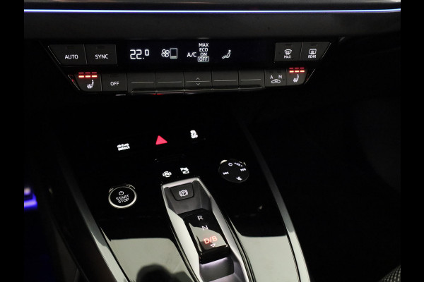 Audi Q4 e-tron 45 quattro S Edition Competition 82 kWh 286pk | Glazen panoramadak | Optiekpakket zwart plus | Assistentiepakket plus | Q4 E-Tron Stylingpakket