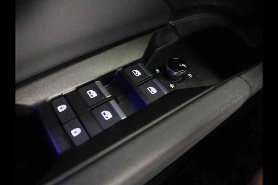Audi Q4 e-tron 45 quattro S Edition Competition 82 kWh 286pk | Glazen panoramadak | Optiekpakket zwart plus | Assistentiepakket plus | Q4 E-Tron Stylingpakket