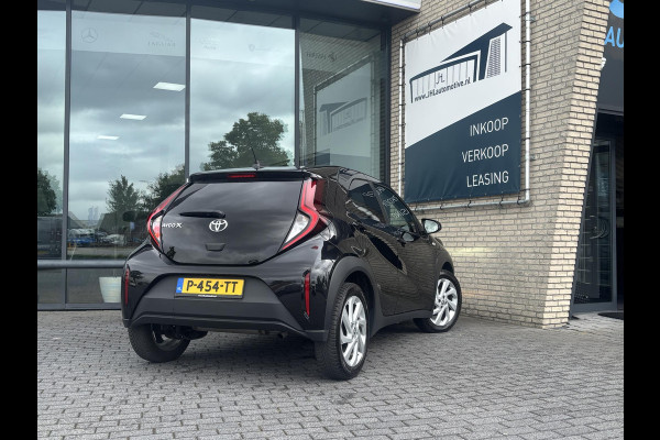 Toyota Aygo X FIRST*ACC*CAMERA*ECC*CARPLAY*5-DEURS*NAP*LM-VELGEN
