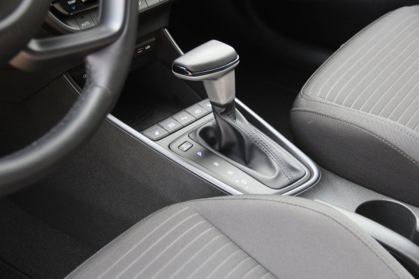 Hyundai i20 1.0 T-GDI Premium NL Auto | 1e eigenaar | Navi | ECC | Camera | ACC | BLISS | CarPlay | LMV16'' | Trekhaak