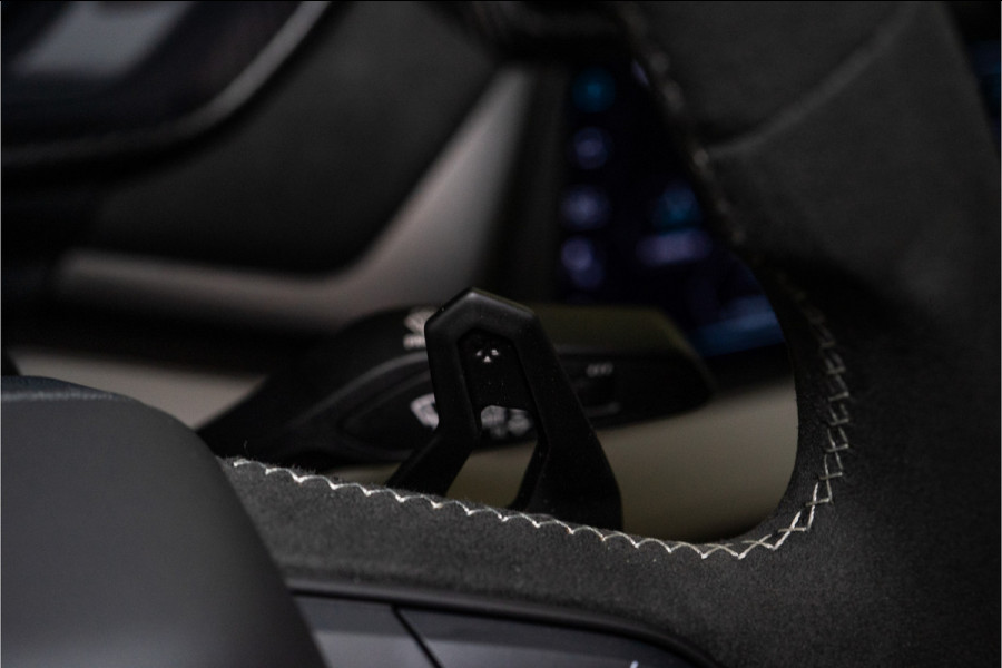 Lamborghini Urus 4.0 V8 Hybrid SE 800PK | Ad Personam | Grigio Keres Matt | Carbon | Akrapovic | 3D B&O | Service Package 5YR | 3 JAAR FABRIEKSGA GERESERVEERD