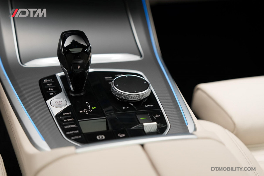 BMW X5 xDrive45e High Executive | M-Sport | Laser | Pano | H/K