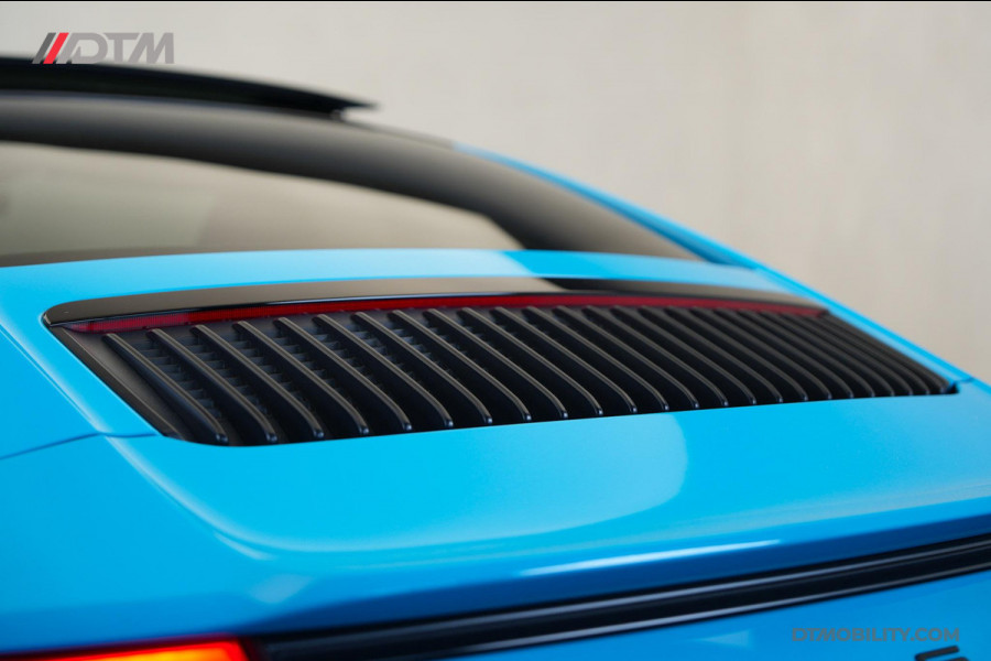 Porsche 911 3.0 Carrera GTS Miami Blue, Centerlock