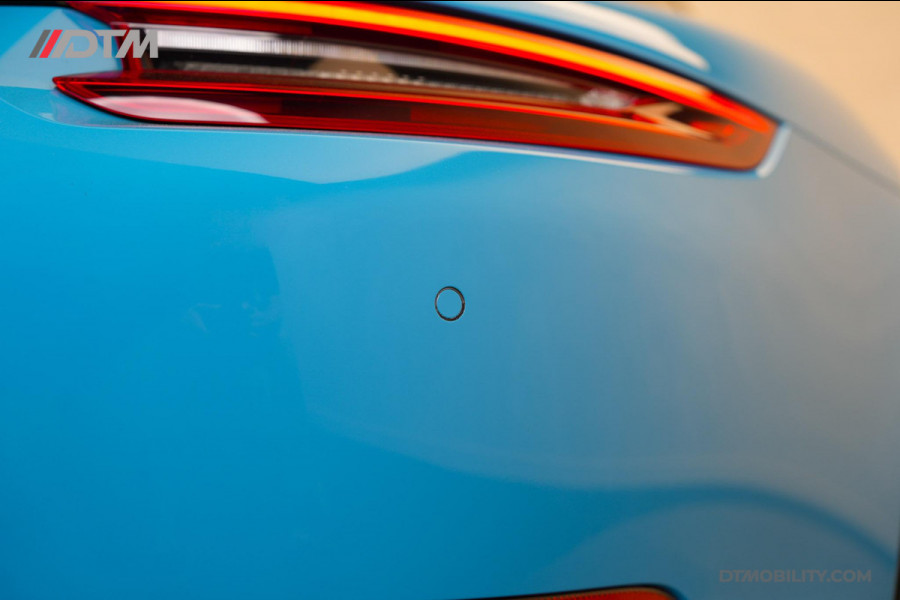 Porsche 911 3.0 Carrera GTS Miami Blue, Centerlock