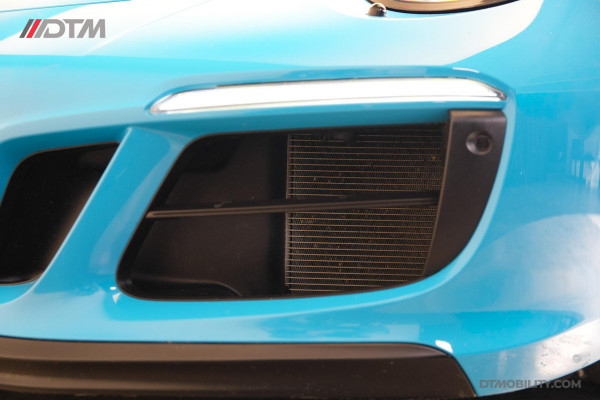 Porsche 911 3.0 Carrera GTS Miami Blue, Centerlock