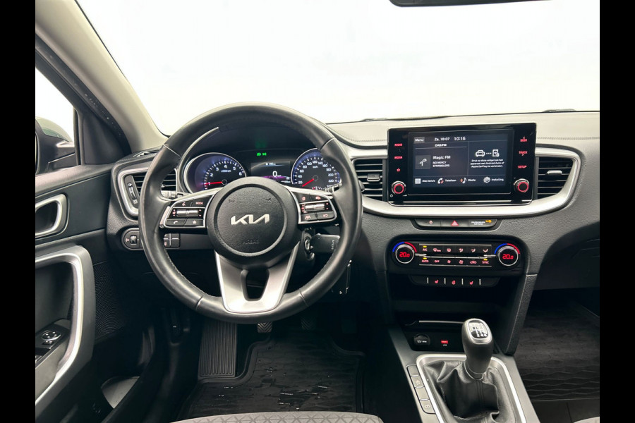 Kia Ceed Sportswagon 1.0 T-GDi DynamicLine | 1e Eigenaar | Carplay | Navigatie | Camera | Stoel/Stuur verwarming | Lane-assist |