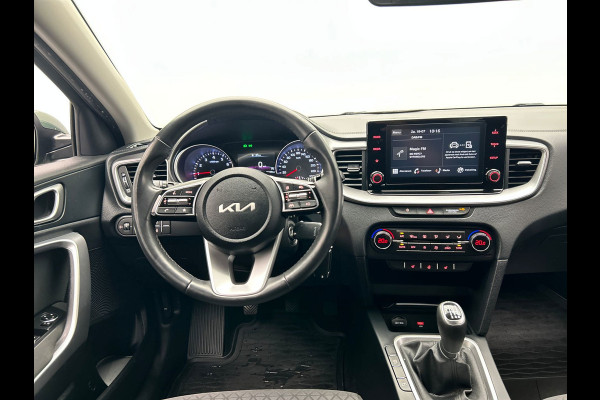 Kia Ceed Sportswagon 1.0 T-GDi DynamicLine | 1e Eigenaar | Carplay | Navigatie | Camera | Stoel/Stuur verwarming | Lane-assist |