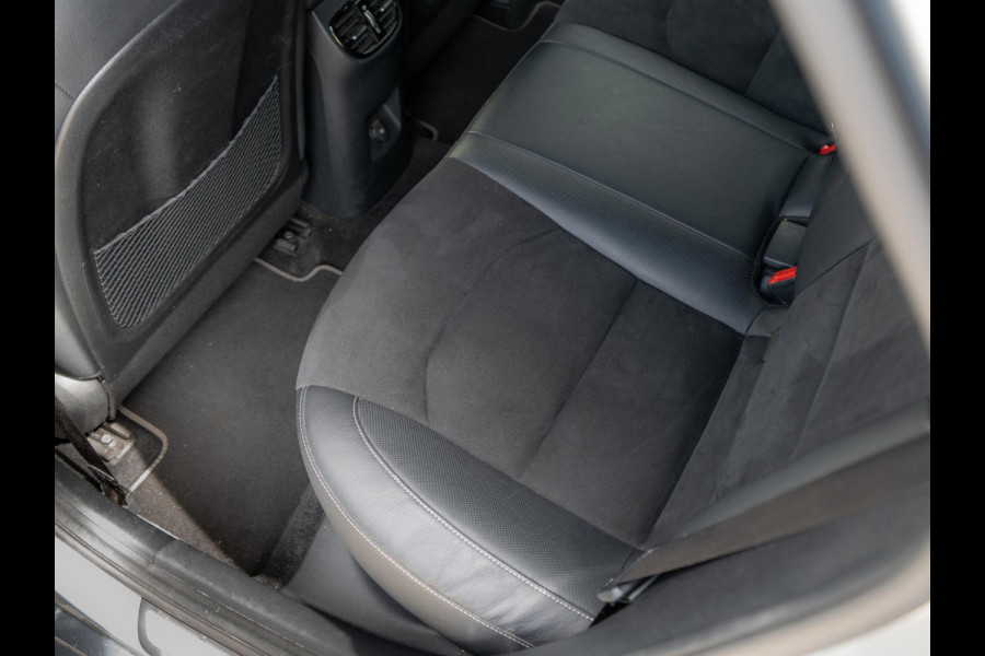 Kia ProCeed 1.5 T-GDi GT-PlusLine | Schuifkantel dak | Stoel en stuurverwarming |