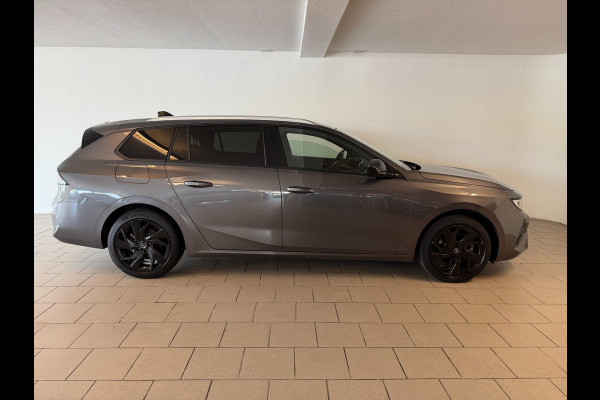 Opel Astra SPORTS TOURER 1.2 Elegance AIRCO NAVI CRUISE BLUETOOTH ELEK RAMEN CENT VERG VELGEN STATION ZEER NETTE AUTO