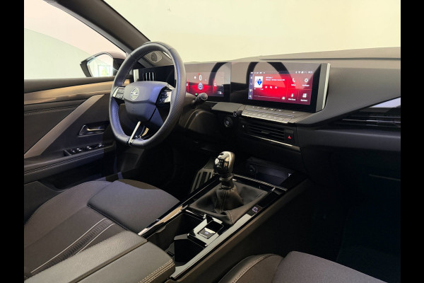 Opel Astra SPORTS TOURER 1.2 Elegance AIRCO NAVI CRUISE BLUETOOTH ELEK RAMEN CENT VERG VELGEN STATION ZEER NETTE AUTO