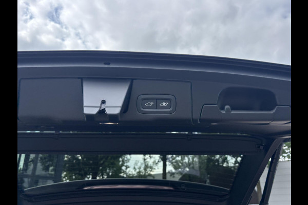 Volvo XC60 2.0 T6 Plug-in hybrid AWD Plus Black Edition 360 CAMERA | PANO | PREMIUM AUDIO | ELEK. STOELEN | ELEK. ACHTERKLEP | ADAP. CRUISE |